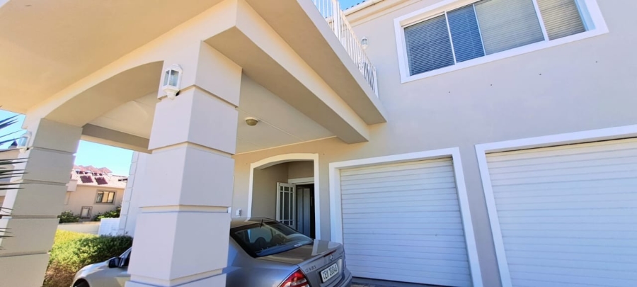 5 Bedroom Property for Sale in Sandbaai Western Cape